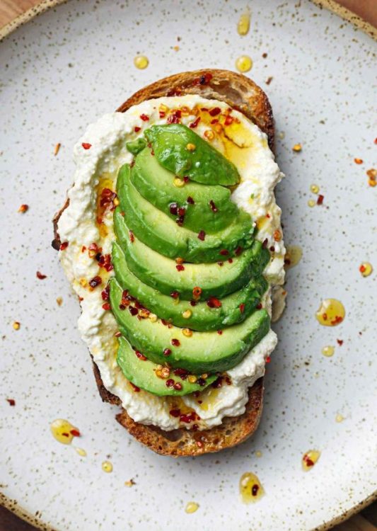 Rise & Glow: 6 Energising Vegan Breakfasts to Fuel Your Day.